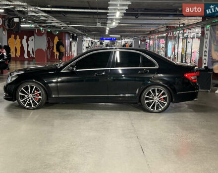 Чорний Мерседес Ц-Клас, об'ємом двигуна 1.8 л та пробігом 280 тис. км за 11999 $, фото 2 на Automoto.ua