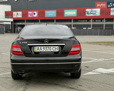 Черный Мерседес Ц-Класс, объемом двигателя 1.8 л и пробегом 147 тыс. км за 11950 $, фото 4 на Automoto.ua