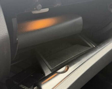 Черный Мерседес Ц-Класс, объемом двигателя 1.8 л и пробегом 147 тыс. км за 11950 $, фото 16 на Automoto.ua