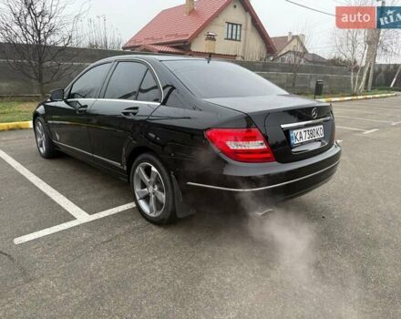 Черный Мерседес Ц-Класс, объемом двигателя 1.8 л и пробегом 59 тыс. км за 14500 $, фото 12 на Automoto.ua