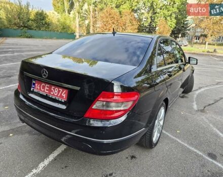 Чорний Мерседес Ц-Клас, об'ємом двигуна 1.8 л та пробігом 230 тис. км за 11000 $, фото 51 на Automoto.ua