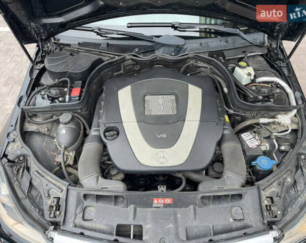 Черный Мерседес Ц-Класс, объемом двигателя 3 л и пробегом 105 тыс. км за 12000 $, фото 22 на Automoto.ua