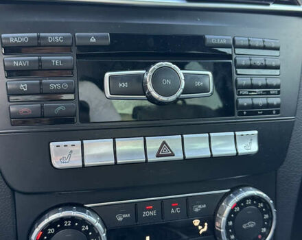 Мерседес Ц-Класс 2011 в Львове на Automoto.ua Черный Мерседес Ц-Класс, объемом двигателя 1.8 л и пробегом 129 тыс. км за 10800 $, фото 13 на Automoto.ua