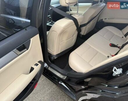 Черный Мерседес Ц-Класс, объемом двигателя 1.8 л и пробегом 59 тыс. км за 14500 $, фото 19 на Automoto.ua