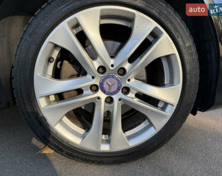 Черный Мерседес Ц-Класс, объемом двигателя 1.8 л и пробегом 147 тыс. км за 11950 $, фото 37 на Automoto.ua