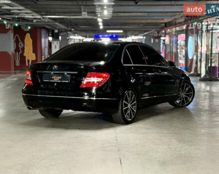 Чорний Мерседес Ц-Клас, об'ємом двигуна 1.8 л та пробігом 280 тис. км за 11999 $, фото 14 на Automoto.ua