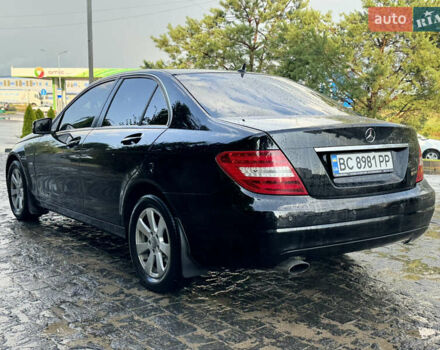 Мерседес Ц-Класс 2011 в Львове на Automoto.ua Черный Мерседес Ц-Класс, объемом двигателя 1.8 л и пробегом 129 тыс. км за 10800 $, фото 7 на Automoto.ua