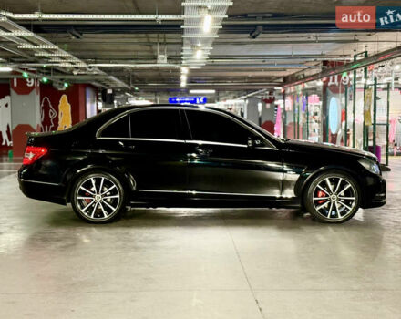 Чорний Мерседес Ц-Клас, об'ємом двигуна 1.8 л та пробігом 280 тис. км за 11999 $, фото 13 на Automoto.ua