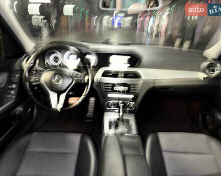 Чорний Мерседес Ц-Клас, об'ємом двигуна 1.8 л та пробігом 280 тис. км за 11999 $, фото 30 на Automoto.ua