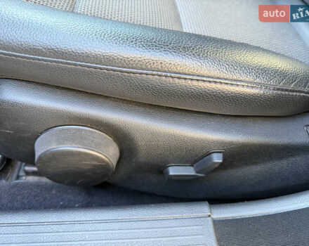 Черный Мерседес Ц-Класс, объемом двигателя 1.8 л и пробегом 147 тыс. км за 11950 $, фото 40 на Automoto.ua