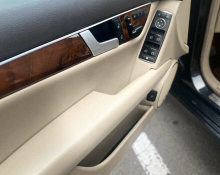 Чорний Мерседес Ц-Клас, об'ємом двигуна 3 л та пробігом 232 тис. км за 12800 $, фото 27 на Automoto.ua