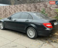 Черный Мерседес Ц-Класс, объемом двигателя 2.2 л и пробегом 196 тыс. км за 12800 $, фото 3 на Automoto.ua