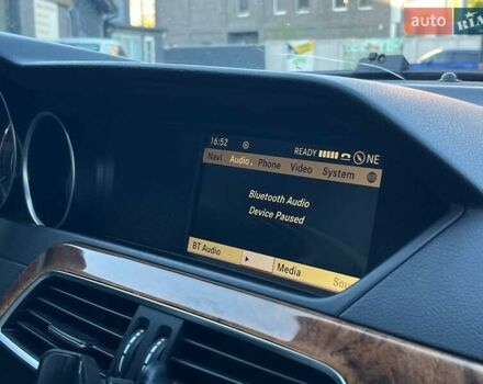 Черный Мерседес Ц-Класс, объемом двигателя 1.8 л и пробегом 243 тыс. км за 10900 $, фото 24 на Automoto.ua