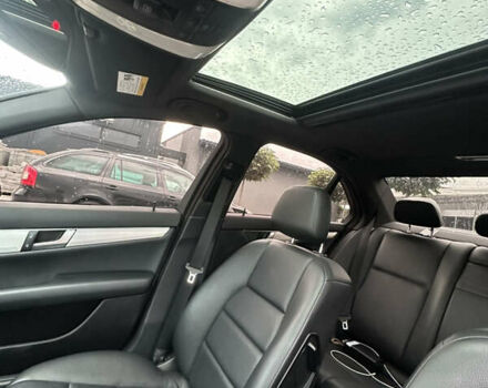 Чорний Мерседес Ц-Клас, об'ємом двигуна 1.8 л та пробігом 159 тис. км за 11500 $, фото 11 на Automoto.ua