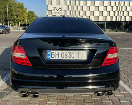 Черный Мерседес Ц-Класс, объемом двигателя 3 л и пробегом 160 тыс. км за 13300 $, фото 9 на Automoto.ua