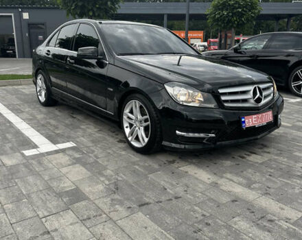 Чорний Мерседес Ц-Клас, об'ємом двигуна 1.8 л та пробігом 159 тис. км за 11500 $, фото 6 на Automoto.ua