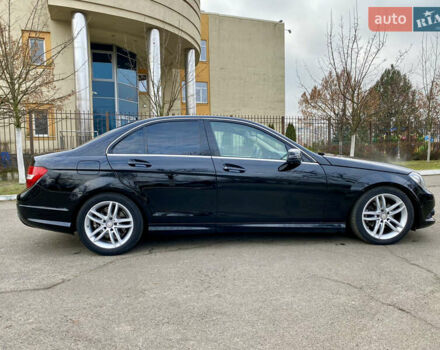 Чорний Мерседес Ц-Клас, об'ємом двигуна 1.8 л та пробігом 135 тис. км за 9900 $, фото 9 на Automoto.ua