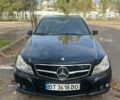 Черный Мерседес Ц-Класс, объемом двигателя 2.14 л и пробегом 205 тыс. км за 10500 $, фото 1 на Automoto.ua