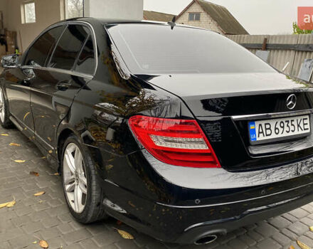 Чорний Мерседес Ц-Клас, об'ємом двигуна 1.8 л та пробігом 270 тис. км за 11700 $, фото 4 на Automoto.ua