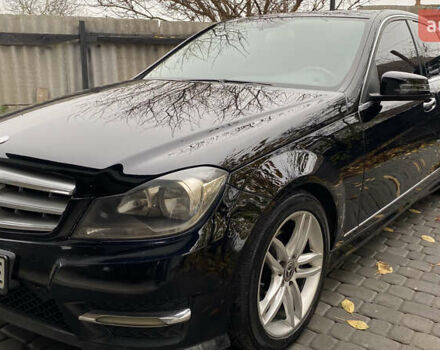 Чорний Мерседес Ц-Клас, об'ємом двигуна 1.8 л та пробігом 270 тис. км за 11700 $, фото 17 на Automoto.ua