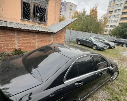 Черный Мерседес Ц-Класс, объемом двигателя 1.8 л и пробегом 189 тыс. км за 5500 $, фото 3 на Automoto.ua