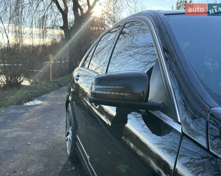 Черный Мерседес Ц-Класс, объемом двигателя 1.8 л и пробегом 229 тыс. км за 9800 $, фото 6 на Automoto.ua