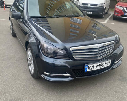Чорний Мерседес Ц-Клас, об'ємом двигуна 3 л та пробігом 232 тис. км за 12800 $, фото 18 на Automoto.ua