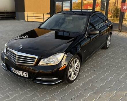 Мерседес Ц-Класс 2012 в Тернополе на Automoto.ua Черный Мерседес Ц-Класс, объемом двигателя 1.8 л и пробегом 174 тыс. км за 11999 $, фото 4 на Automoto.ua
