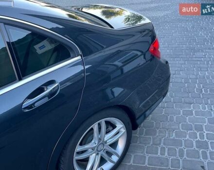 Черный Мерседес Ц-Класс, объемом двигателя 1.8 л и пробегом 243 тыс. км за 10900 $, фото 9 на Automoto.ua