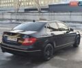 Чорний Мерседес Ц-Клас, об'ємом двигуна 2.2 л та пробігом 205 тис. км за 11999 $, фото 5 на Automoto.ua