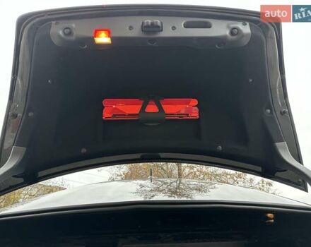 Черный Мерседес Ц-Класс, объемом двигателя 1.6 л и пробегом 208 тыс. км за 12800 $, фото 84 на Automoto.ua