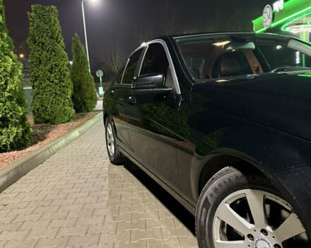 Чорний Мерседес Ц-Клас, об'ємом двигуна 2.2 л та пробігом 220 тис. км за 12400 $, фото 15 на Automoto.ua