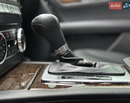 Черный Мерседес Ц-Класс, объемом двигателя 1.6 л и пробегом 208 тыс. км за 12800 $, фото 45 на Automoto.ua