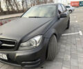 Чорний Мерседес Ц-Клас, об'ємом двигуна 2.15 л та пробігом 225 тис. км за 15200 $, фото 4 на Automoto.ua