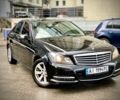 Черный Мерседес Ц-Класс, объемом двигателя 2.2 л и пробегом 298 тыс. км за 12000 $, фото 1 на Automoto.ua