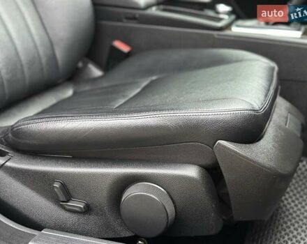 Черный Мерседес Ц-Класс, объемом двигателя 1.6 л и пробегом 208 тыс. км за 12800 $, фото 78 на Automoto.ua