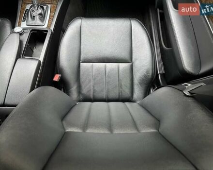 Черный Мерседес Ц-Класс, объемом двигателя 1.6 л и пробегом 208 тыс. км за 12800 $, фото 28 на Automoto.ua