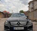 Черный Мерседес Ц-Класс, объемом двигателя 2.15 л и пробегом 226 тыс. км за 16000 $, фото 1 на Automoto.ua