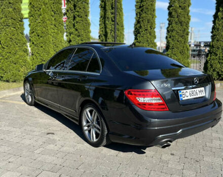 Черный Мерседес Ц-Класс, объемом двигателя 1.8 л и пробегом 154 тыс. км за 12800 $, фото 14 на Automoto.ua