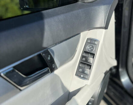 Чорний Мерседес Ц-Клас, об'ємом двигуна 1.8 л та пробігом 156 тис. км за 12800 $, фото 20 на Automoto.ua