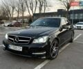 Чорний Мерседес Ц-Клас, об'ємом двигуна 2.14 л та пробігом 290 тис. км за 13000 $, фото 1 на Automoto.ua