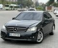 Черный Мерседес Ц-Класс, объемом двигателя 2.1 л и пробегом 265 тыс. км за 11517 $, фото 1 на Automoto.ua