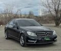 Черный Мерседес Ц-Класс, объемом двигателя 1.8 л и пробегом 182 тыс. км за 11950 $, фото 1 на Automoto.ua
