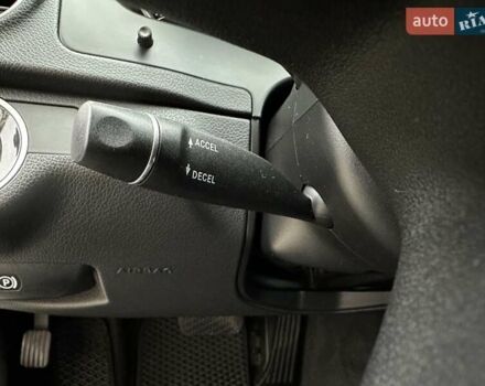 Черный Мерседес Ц-Класс, объемом двигателя 1.6 л и пробегом 208 тыс. км за 12800 $, фото 38 на Automoto.ua