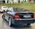 Черный Мерседес Ц-Класс, объемом двигателя 2.14 л и пробегом 296 тыс. км за 14000 $, фото 4 на Automoto.ua