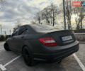 Чорний Мерседес Ц-Клас, об'ємом двигуна 2.15 л та пробігом 225 тис. км за 15200 $, фото 7 на Automoto.ua
