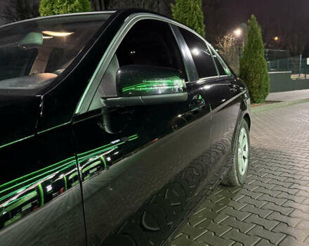 Чорний Мерседес Ц-Клас, об'ємом двигуна 2.2 л та пробігом 220 тис. км за 12400 $, фото 13 на Automoto.ua