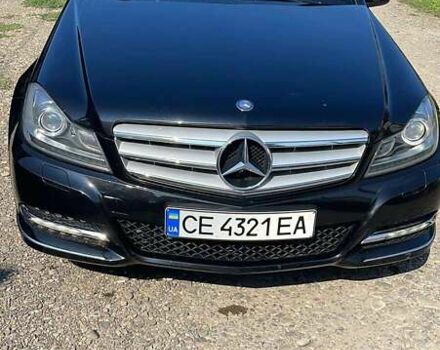 Черный Мерседес Ц-Класс, объемом двигателя 2.2 л и пробегом 182 тыс. км за 17706 $, фото 1 на Automoto.ua