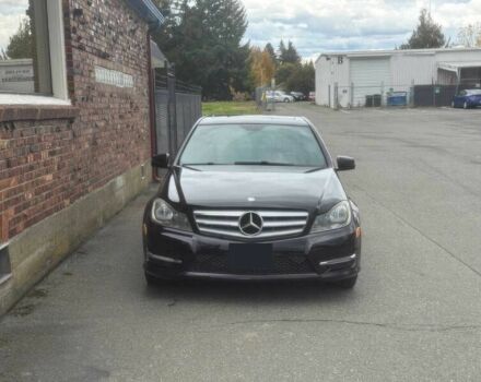 Черный Мерседес Ц-Класс, объемом двигателя 1.8 л и пробегом 87 тыс. км за 5000 $, фото 1 на Automoto.ua