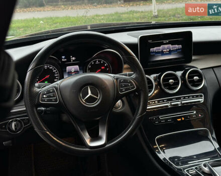 Чорний Мерседес Ц-Клас, об'ємом двигуна 2 л та пробігом 150 тис. км за 15950 $, фото 35 на Automoto.ua